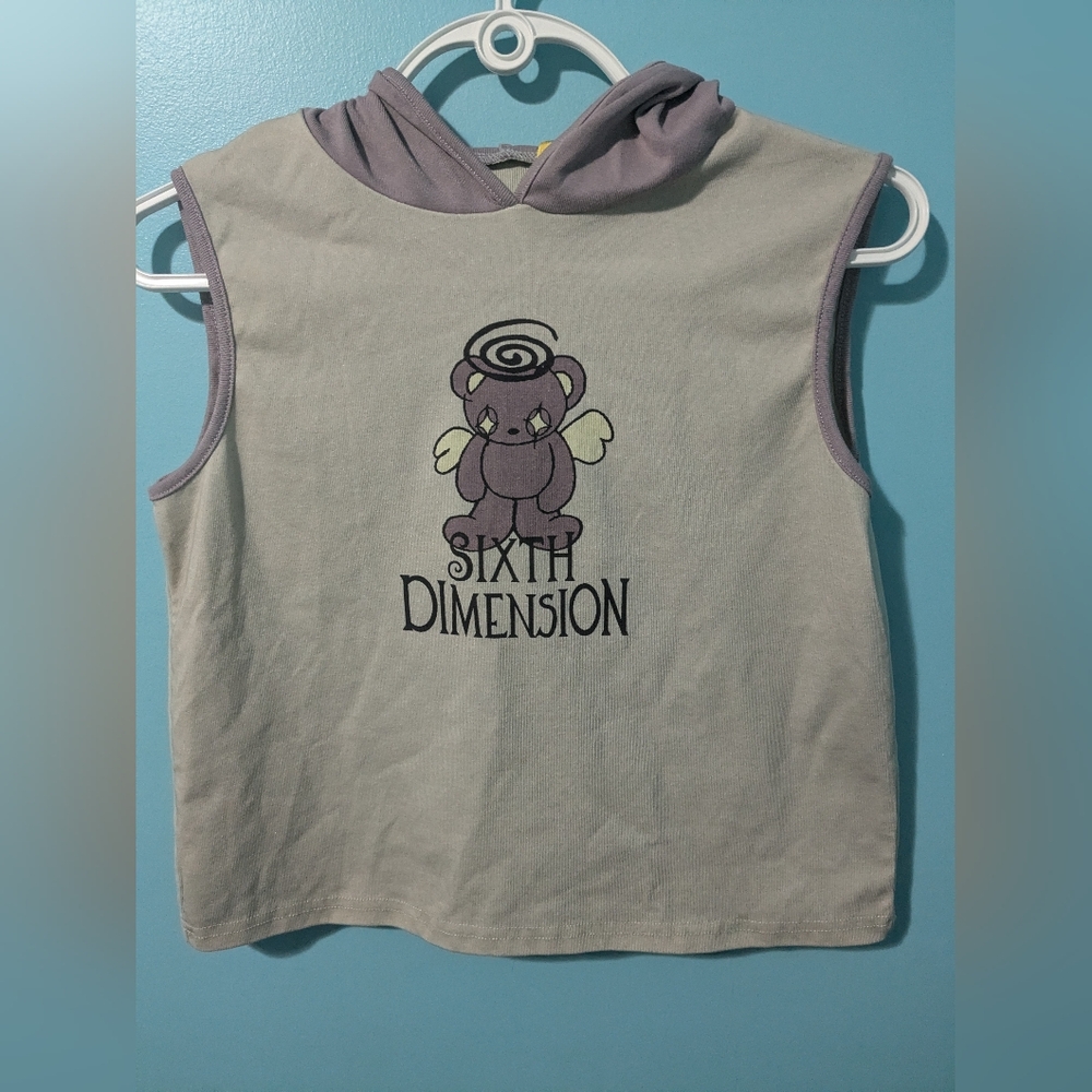 Sixth dimension sleeveless teddy bear graphic hoodie tank top